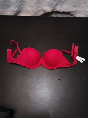 3 PINK Victoria's Secret Bras Sz: 36B, 36B And Black Is XL